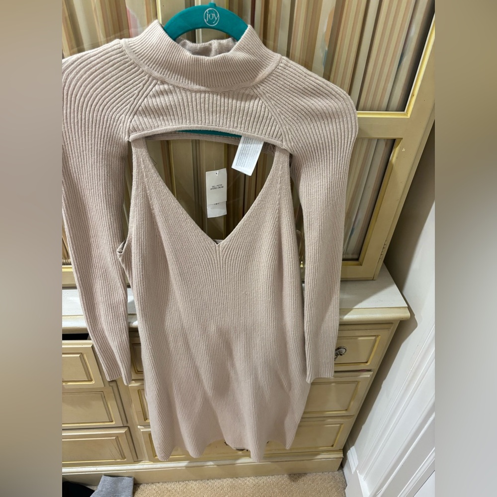 New with tags Abercrombie knit sweater dress and top set